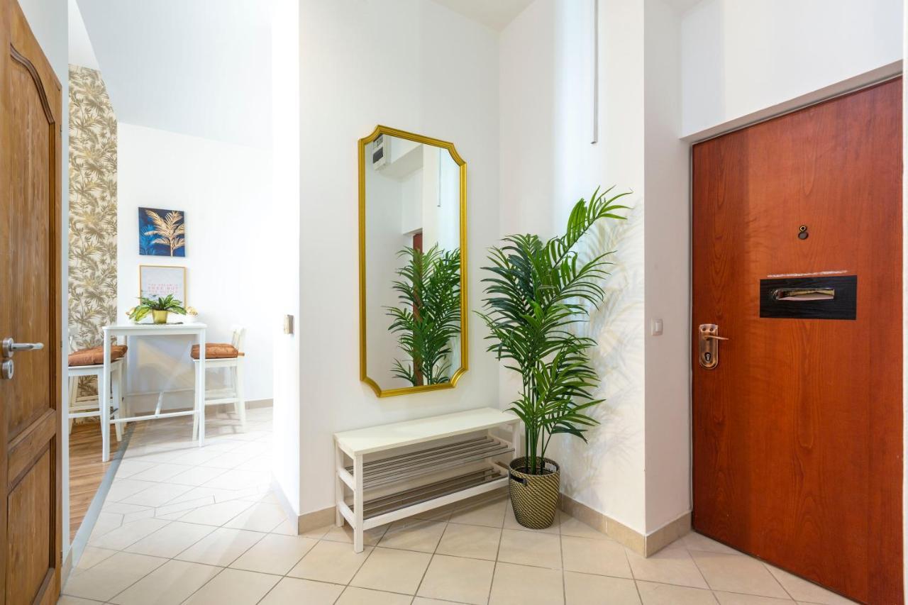 Luxurious Art Deco Apartment In The King Street Budapest Esterno foto